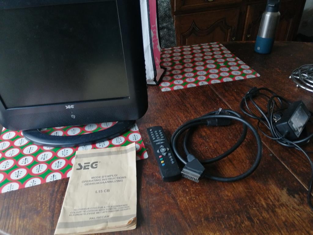 Kleine tv met scart, Audio, Tv en Foto, Televisies, Ophalen of Verzenden, Gebruikt