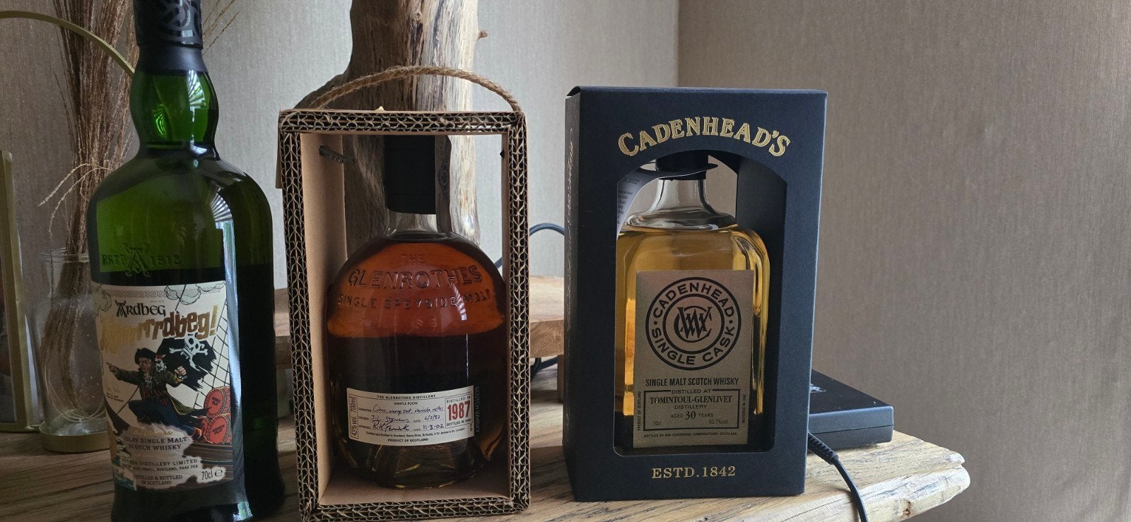 Whisky tomintoul 30 y ,ardbeg verkocht, glenrothes 1987, Ophalen