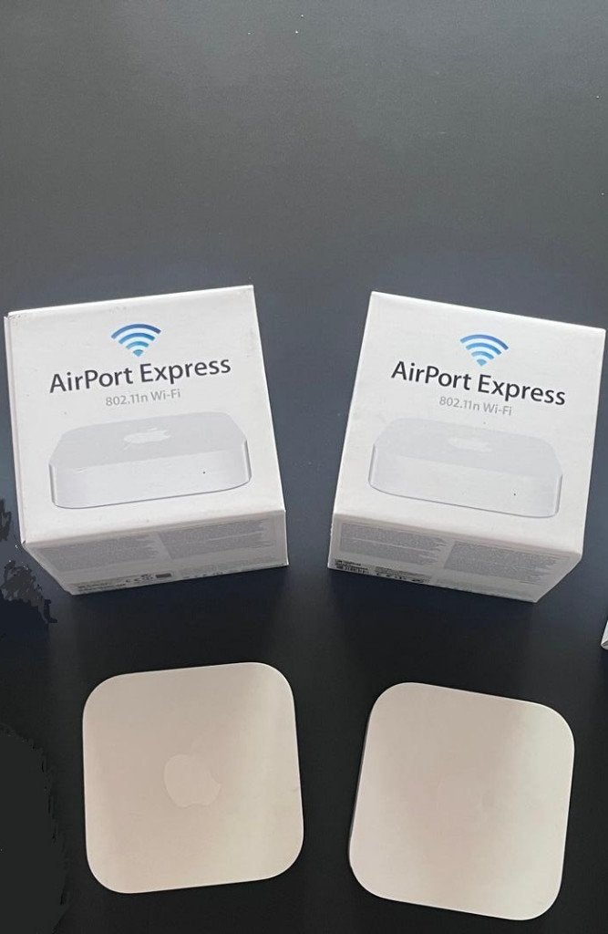 2 x Airport Express, Informatique & Logiciels, Enlèvement ou Envoi