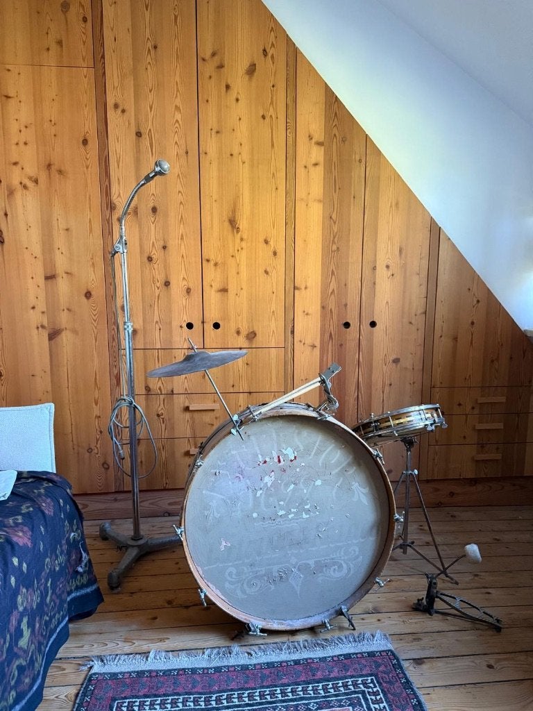 Antiek jazz drumstel anno +/- 1915 - 1930 +statief&micro, Ophalen