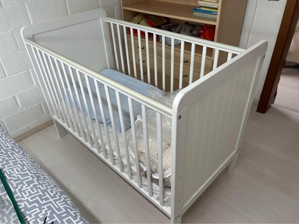 Lit enfant parfait etat, Enlèvement, Comme neuf, Moins de 140 cm, Moins de 70 cm