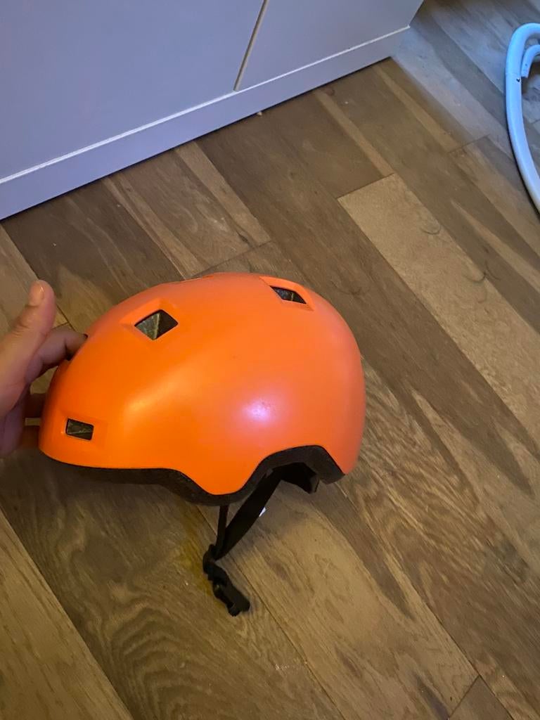 Casque velo enfant nouveau, Vélos & Vélomoteurs, Enlèvement, Comme neuf