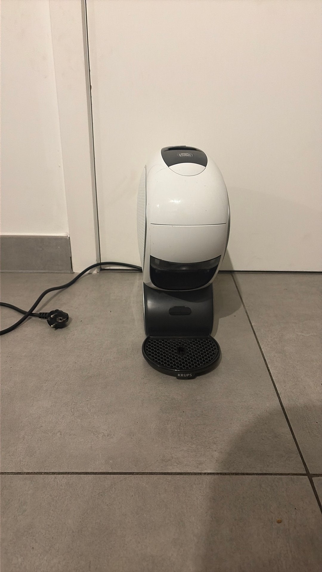Koffiezet merk Nescafe Dolce Gusto, Ophalen, Zo goed als nieuw