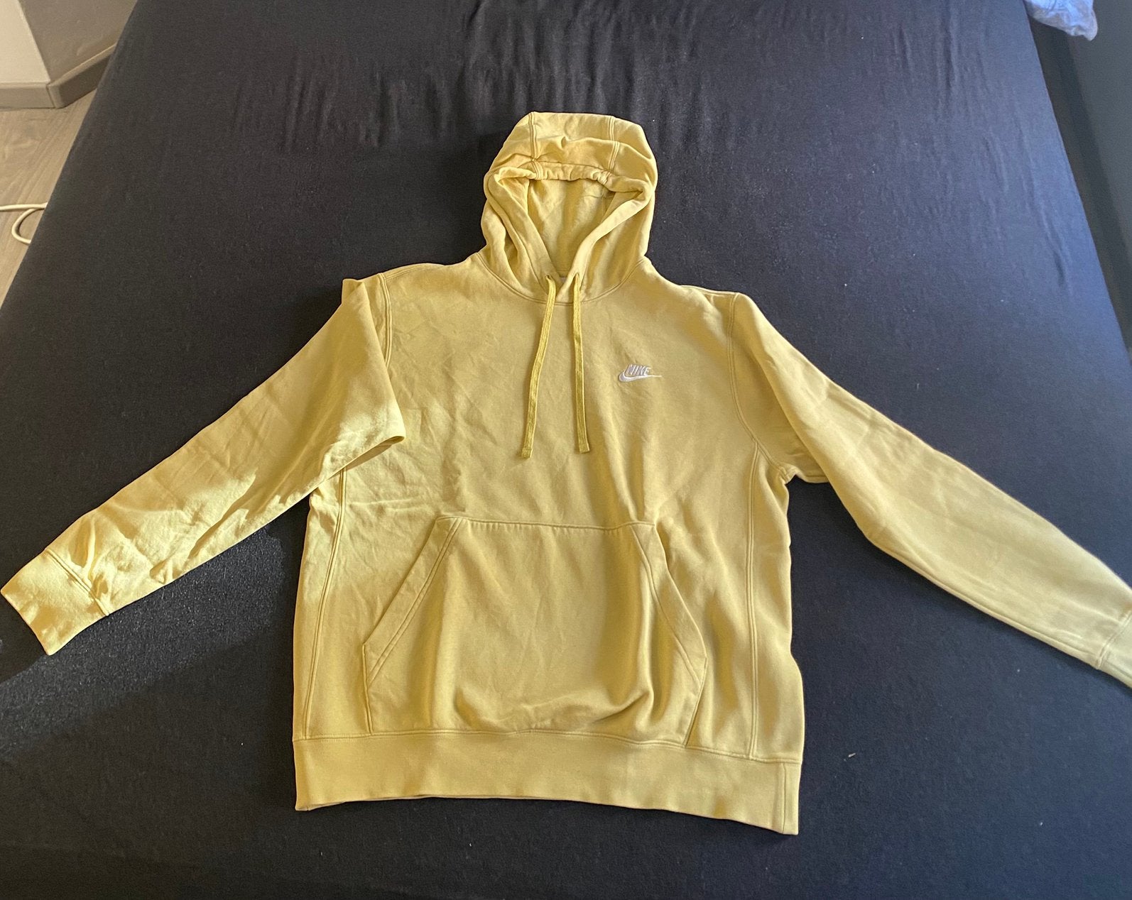 Sweat à capuche Nike beige / jaune pâle – Taille S, Enlèvement ou Envoi, Porté, Taille 46 (S) ou plus petite, Jaune