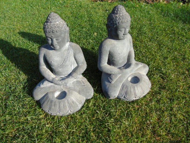 stenen boeddha, 2 stuks voor 55 euro!!, Huis en Inrichting, Woonaccessoires | Boeddhabeelden, Ophalen, Nieuw, Grijs, 30 cm