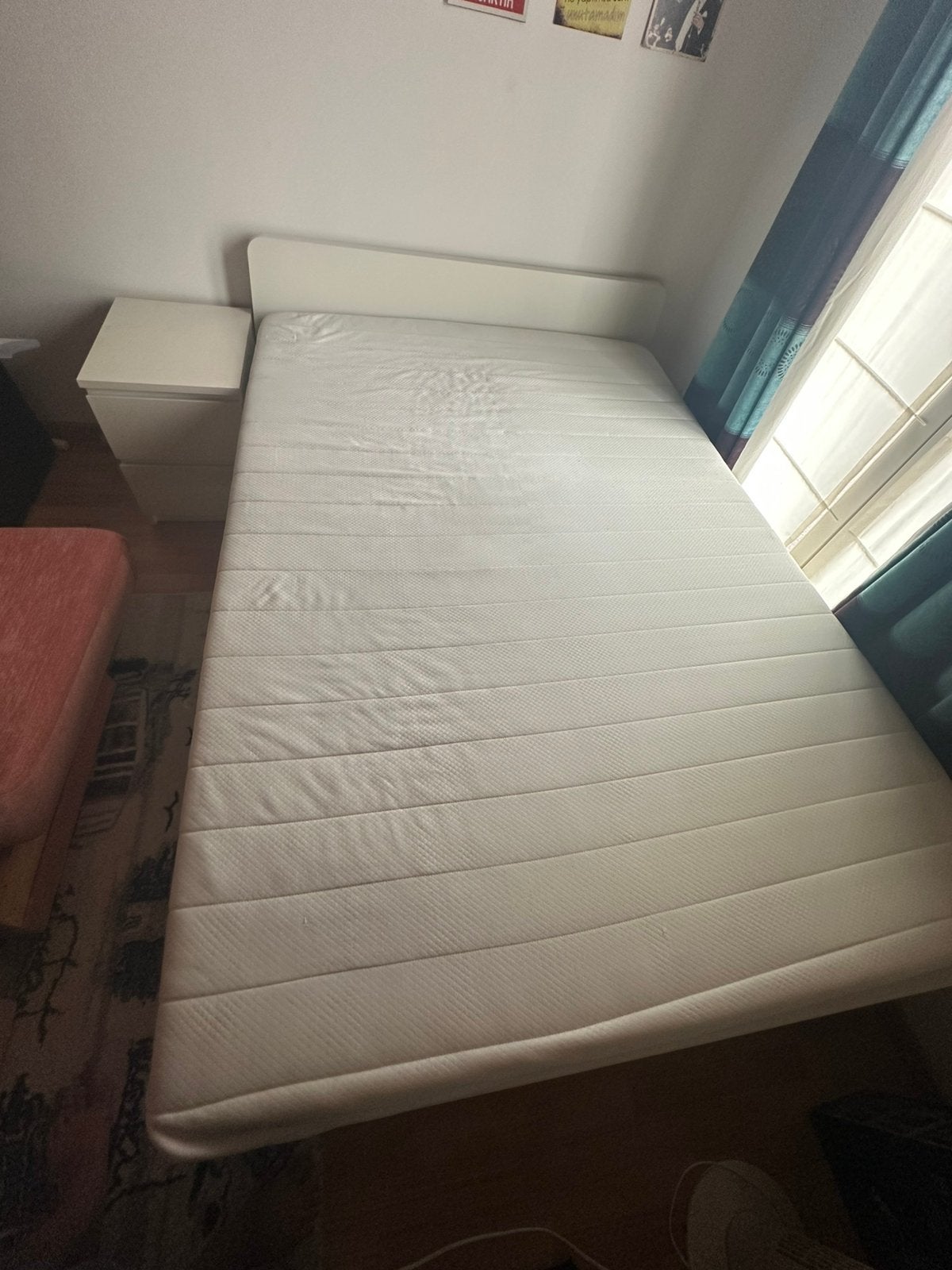 Bed + matras + nachtkastje, Maison & Meubles, Chambre à coucher | Tables de chevet, 65 cm ou plus, Enlèvement, Utilisé, 55 à 70 cm