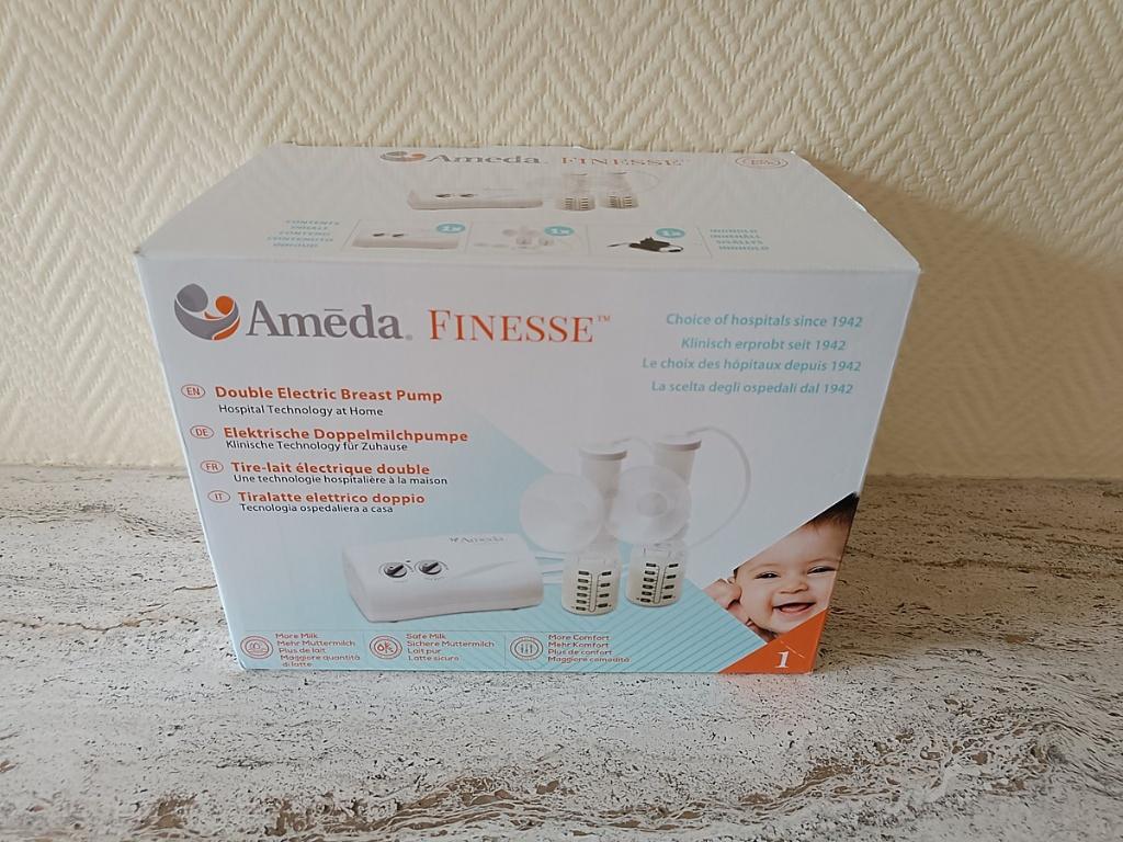 Ameda Finesse dubbele borstkolf, Kinderen en Baby's, Babyvoeding en Toebehoren, Ophalen, Zo goed als nieuw, Borstkolf