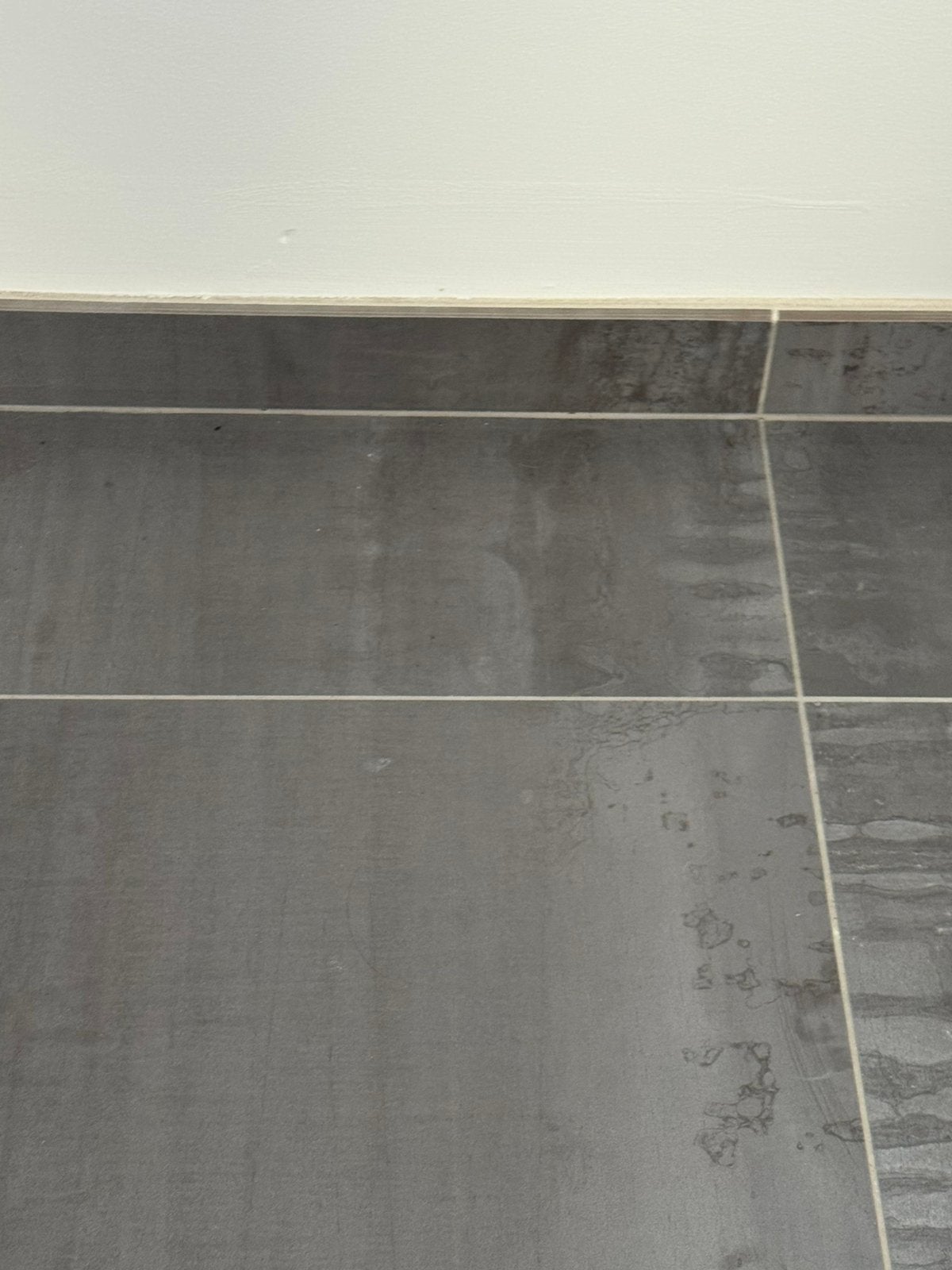 Carrelage Sintesi Ceramica Italiana Gris : 5,40 m2, Bricolage & Construction, Dalles & Carrelages, Neuf, Carrelage de sol, Céramique