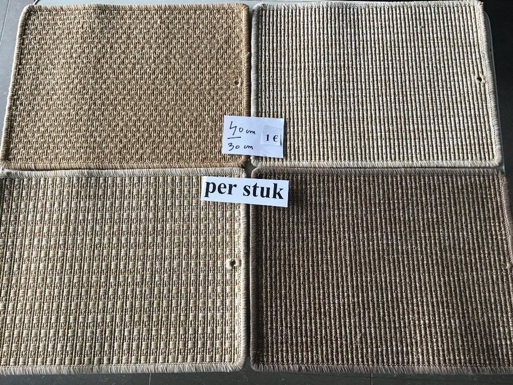 diverse kleine tapijtjes en/of onderzetters, Huis en Inrichting, Ophalen of Verzenden, Zo goed als nieuw