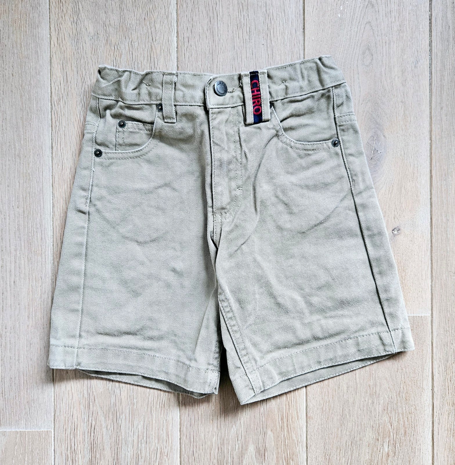 Short Chiro maat 128 (8 jaar), Broek, Nieuw, Ophalen of Verzenden, Chiro