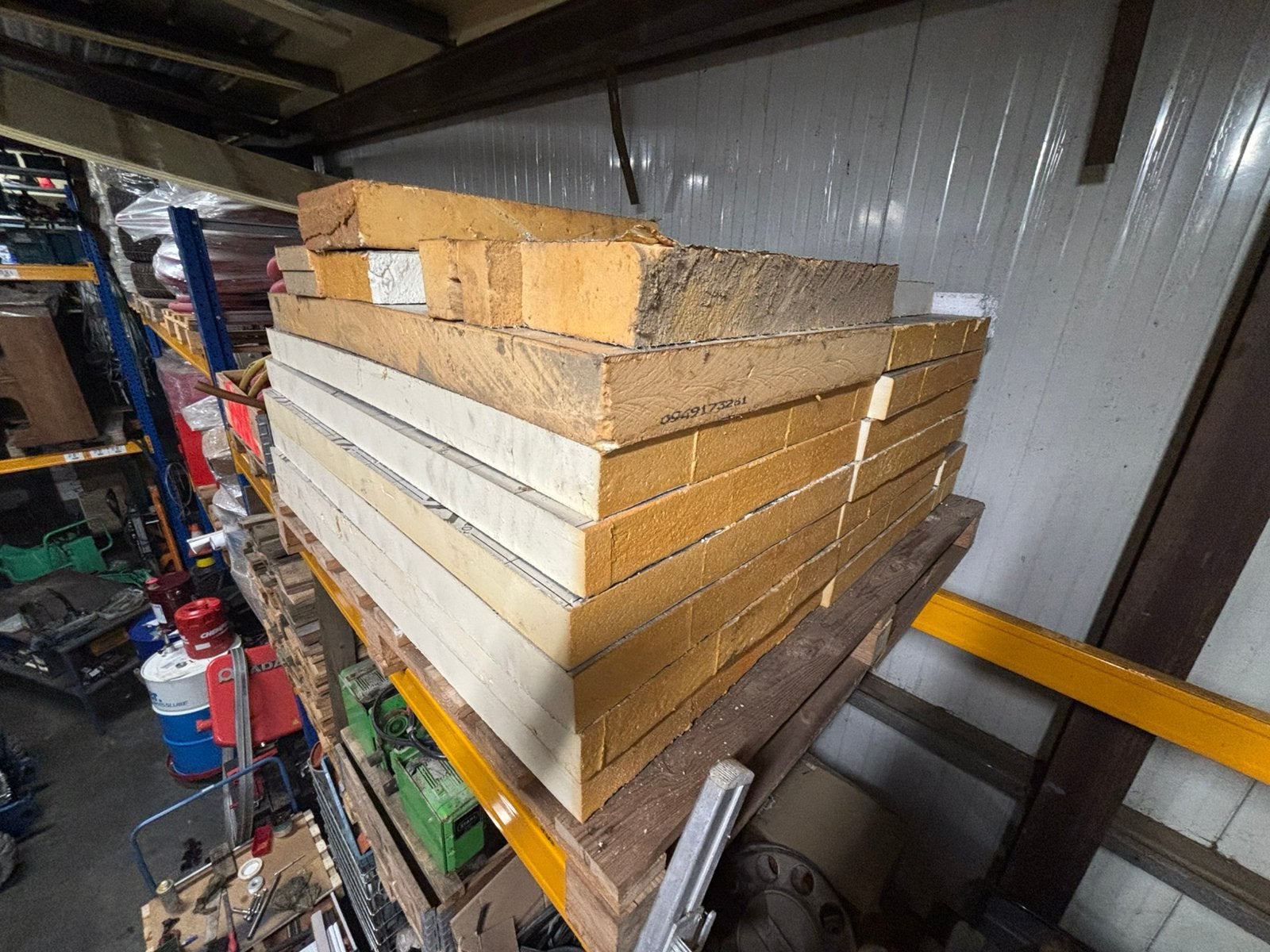Partij pir isolatie platen alu 70+80mm dik 600x1200mm, Doe-het-zelf en Bouw, Ophalen, Zo goed als nieuw
