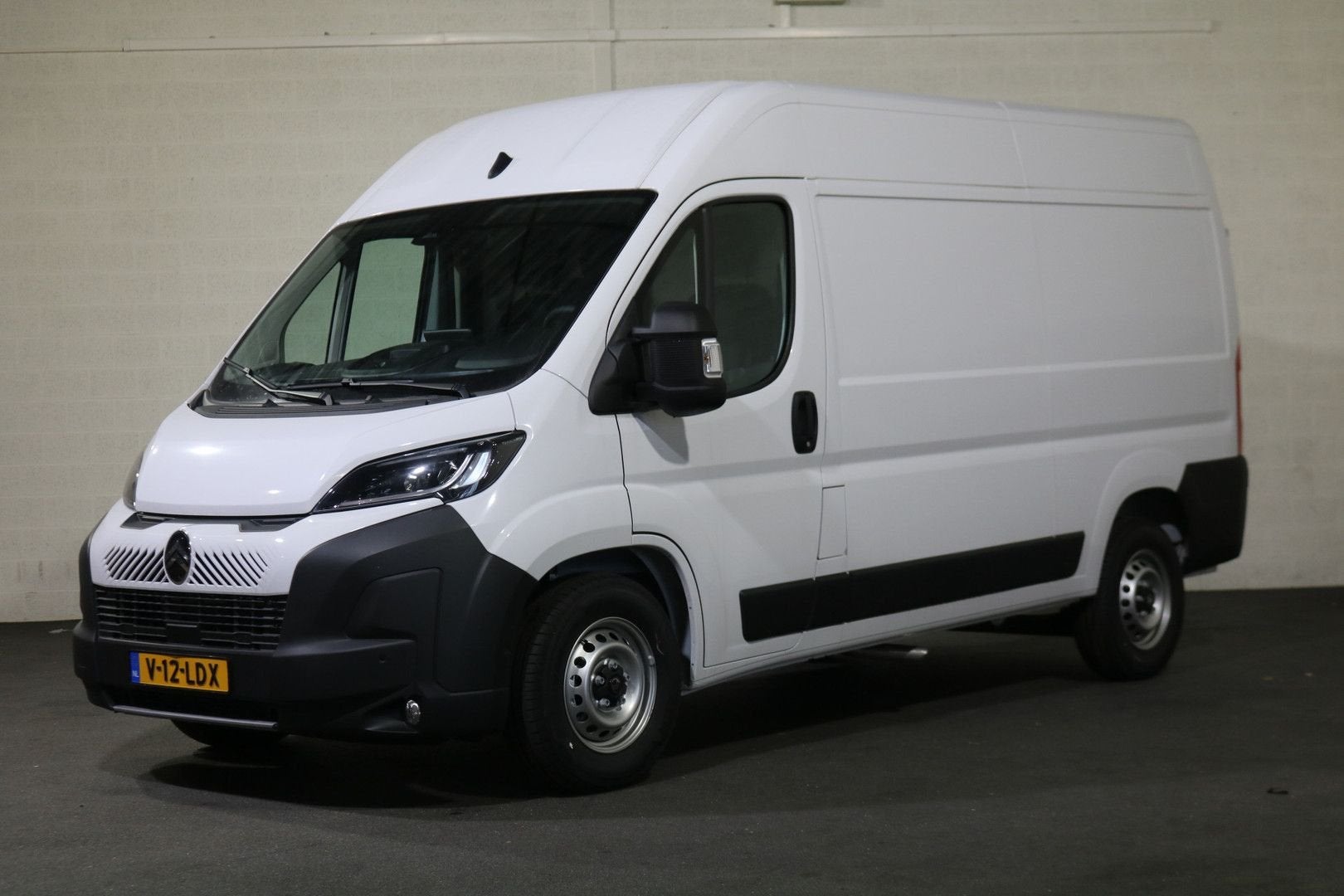 Citroën Jumper 2.2 BlueHDi 140 S&S L2 H2 3.5t Automaat (word, Achat, 227 g/km, Electronic Stability Program (ESP), Citroën