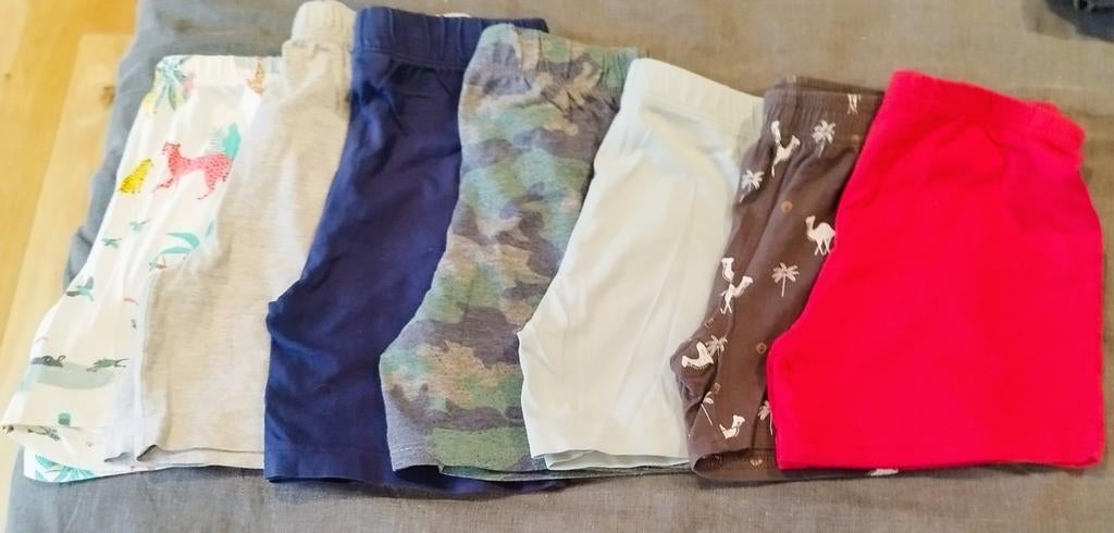 Lot de 9 shorts garçon été – taille 4/6 ans – bon état, Enlèvement, Garçon