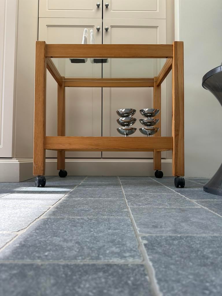 Vintage “Teie” serveerwagen IKEA , 90’ , massief grenenhout, Huis en Inrichting, Ophalen, Gebruikt, Glas, Scandinavisch