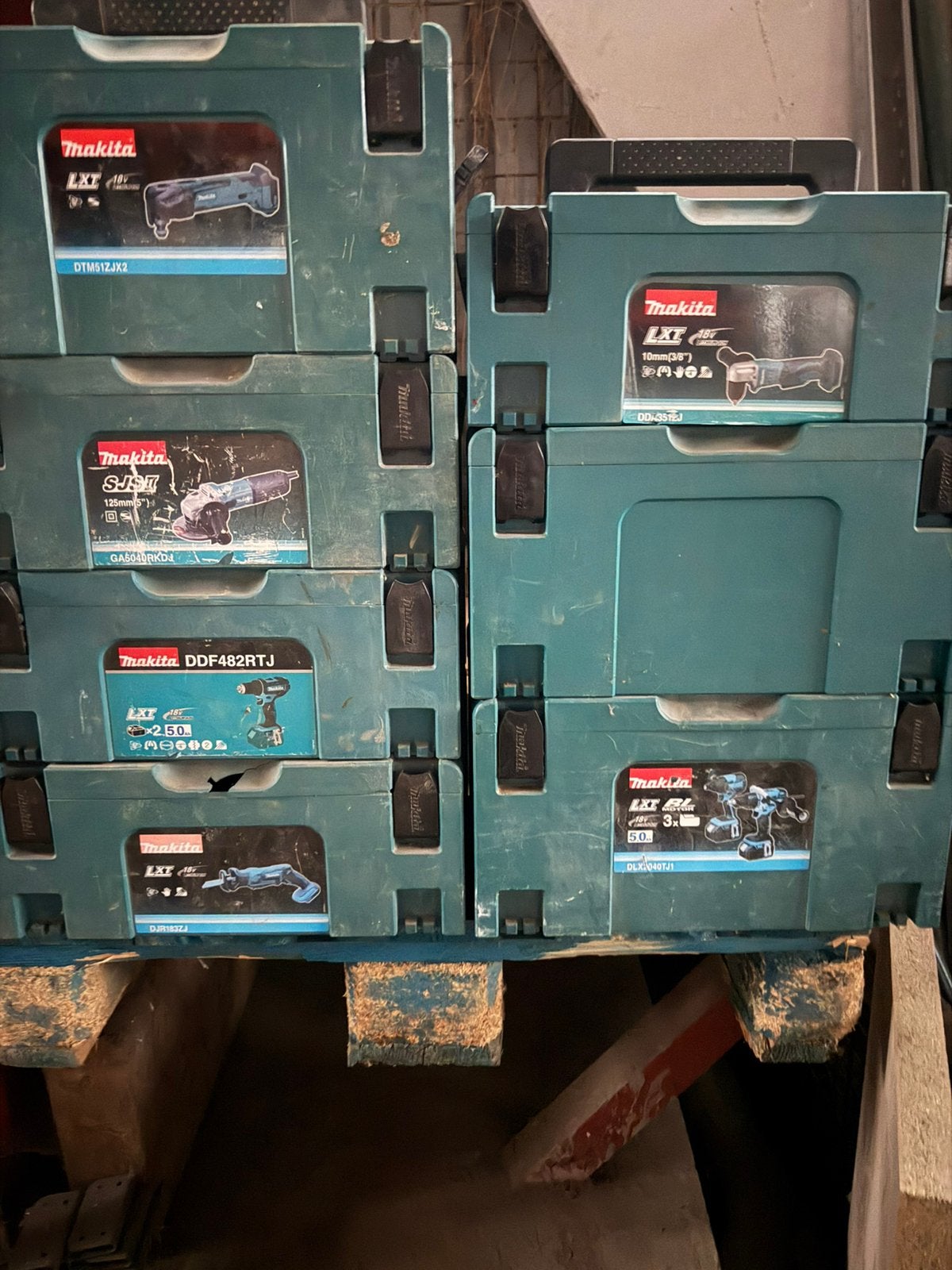 5 bootes utils makita 100€, Enlèvement ou Envoi, Comme neuf