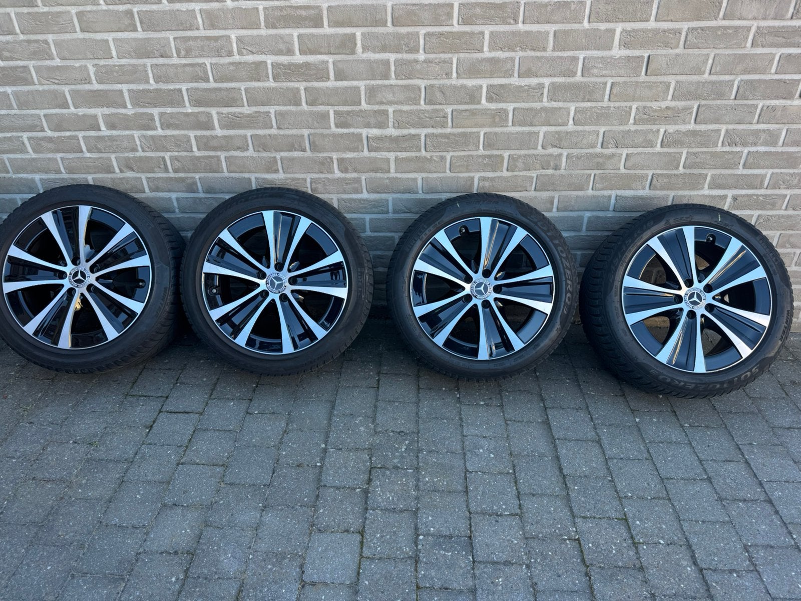 Jantes Mercedes classe E w213, Enlèvement ou Envoi, Pneus hiver, Pneu(s)