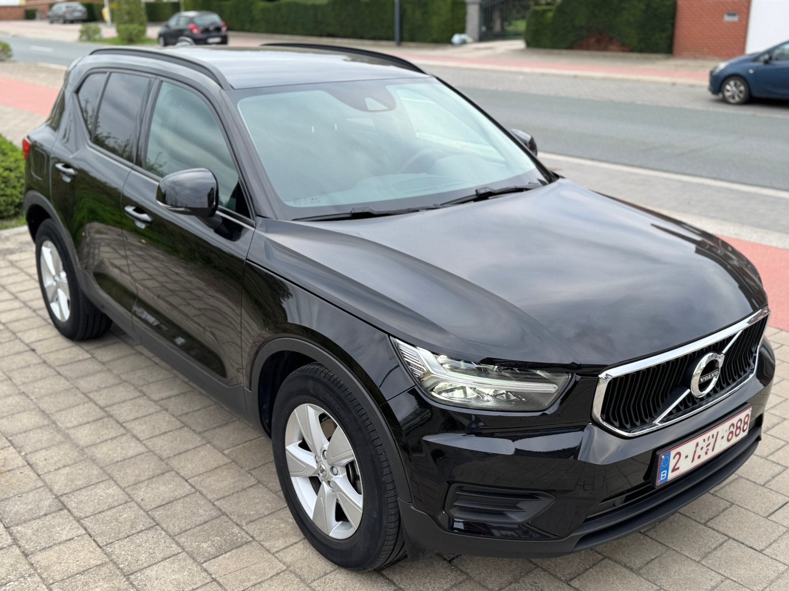 Volvo xc40 Momentum core T2 2021, Autos, Achat, Euro 6, Boîte manuelle, Entretenue par le concessionnaire