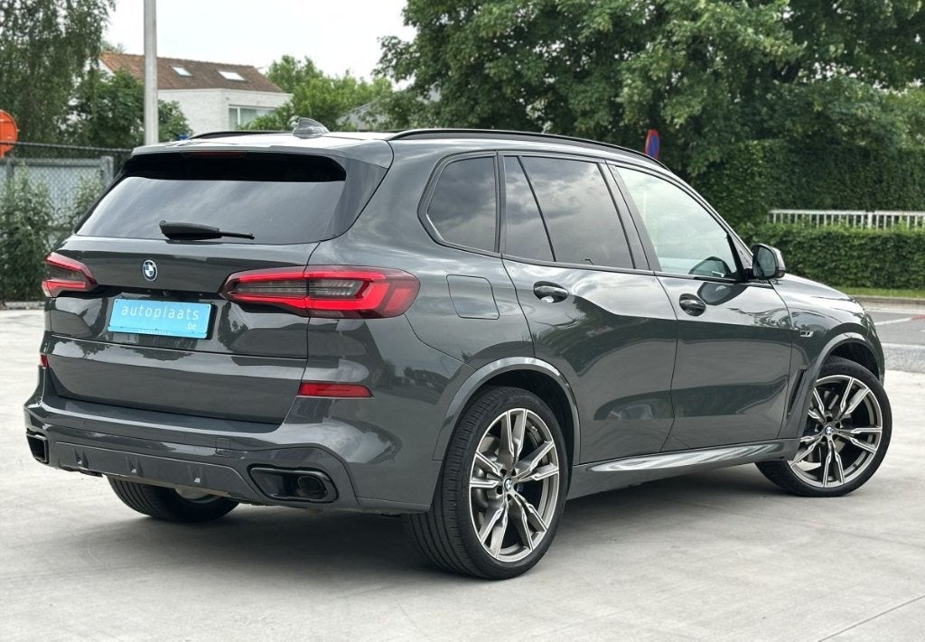 BMW X5 xDrive45E 2022 M Comp Zetels | Bowers&Wilkins | Pano, Autos, BMW, Argent ou Gris, Achat, Entreprise, Noir