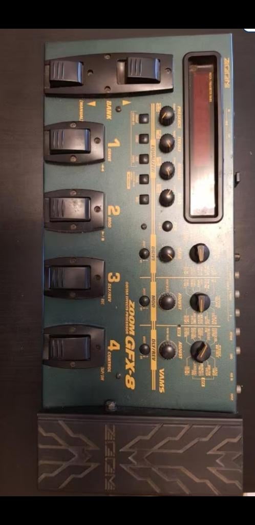 Pédale multi- effet ZOOM, pour guitare électrique, Musique & Instruments, Enlèvement, Comme neuf, Multi-effet