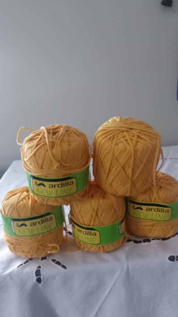 5 gele katoenen ballen van het merk artcdilla a, Ophalen of Verzenden