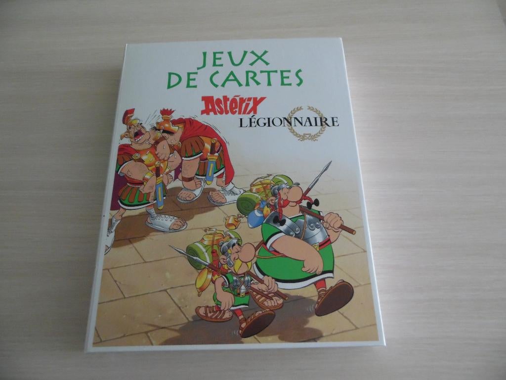 ASTERIX LEGIONNAIRE NEGEN KAARTSPELLEN, Hobby en Vrije tijd, Gezelschapsspellen | Kaartspellen, Zo goed als nieuw, Een of twee spelers