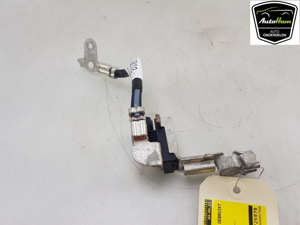 ACCU SENSOR Yaris IV (P21 / PA1 / PH1) (|82163K0030A|), Auto-onderdelen, Overige Auto-onderdelen, Toyota, Gebruikt