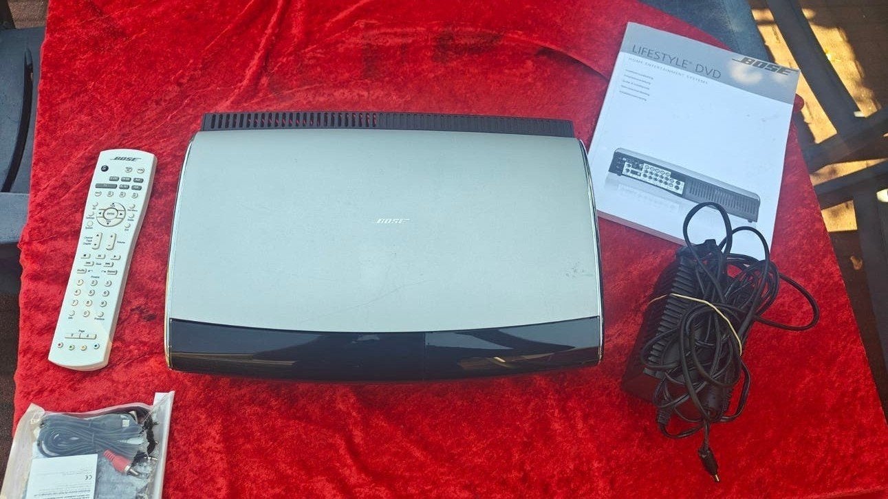 Bose lifestyle AV18 media center met bluetooth, Enlèvement ou Envoi