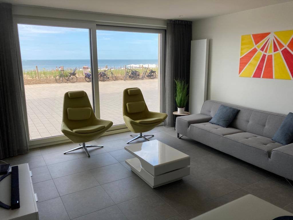 appartement zeedijk + zeezicht Westende te huur met garage