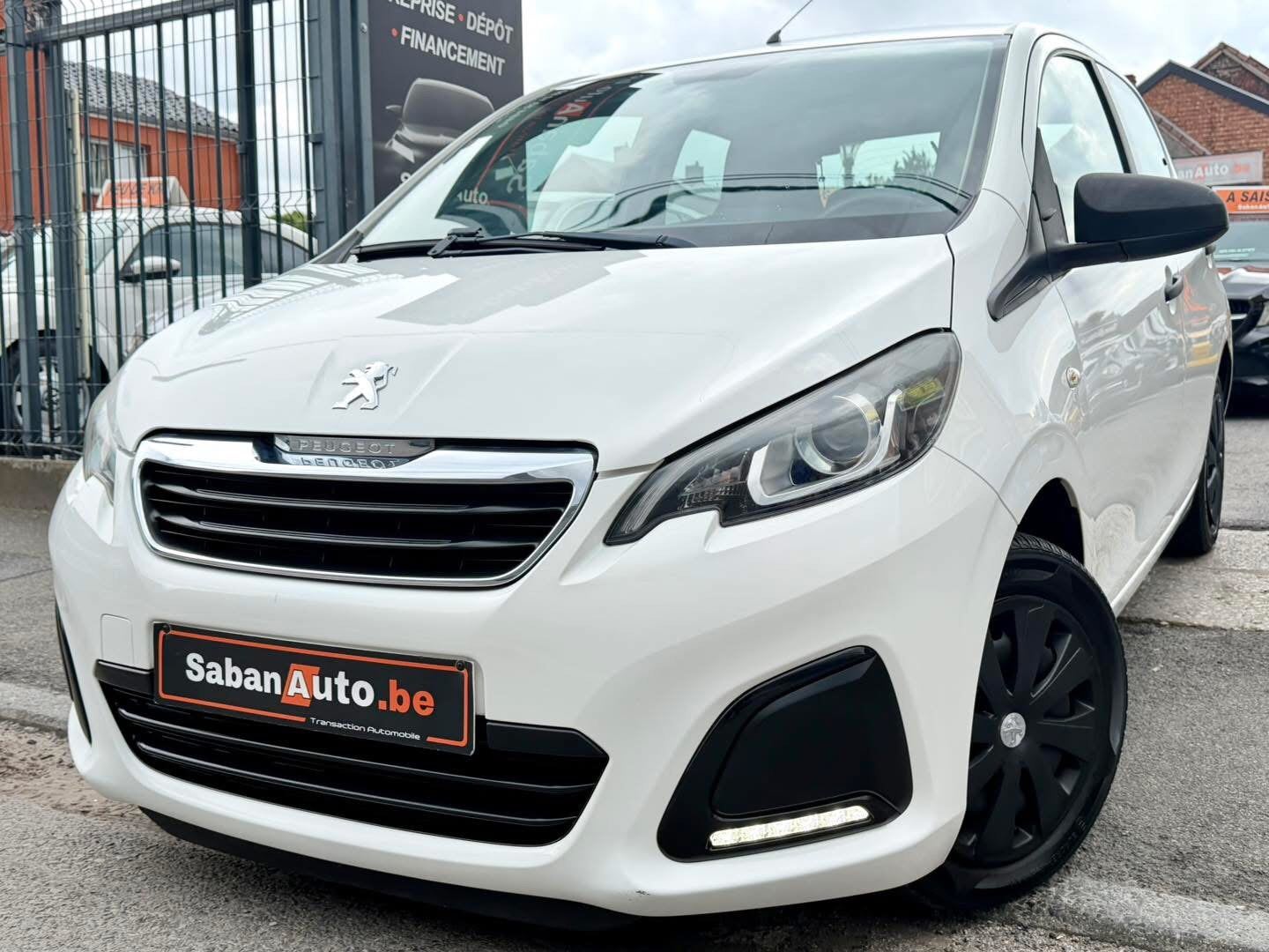 Peugeot 107 1.0 Essence EURO 6 B 5 PORTES Facelift 2016, Auto's, Peugeot, Euro 6, Wit, Bedrijf, 5 deurs