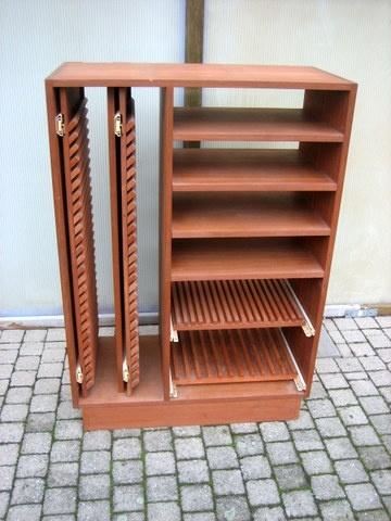 Speciale kast, Ophalen