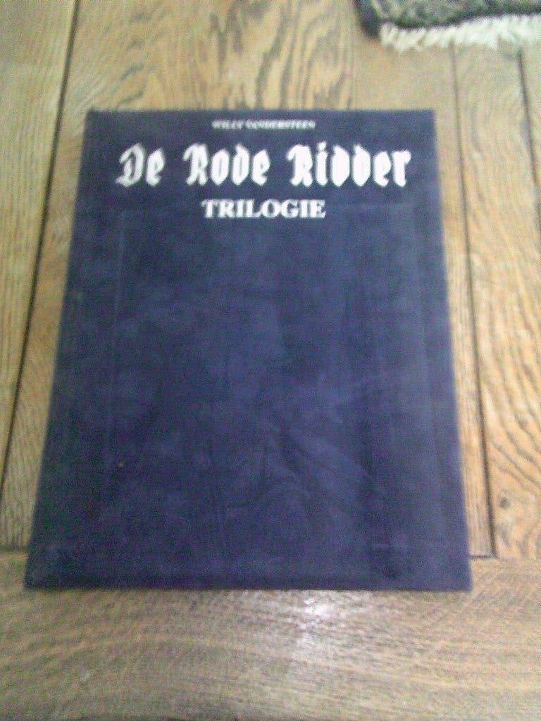 boek de rode ridder trilogie willy vandersteen, Eén stripboek, Ophalen, Zo goed als nieuw, Willy Vandersteen