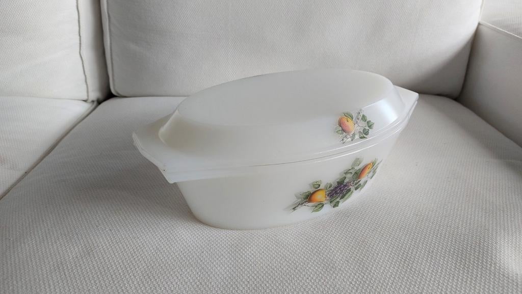 Cocotte Arcopal motif Fruit de France Vintage de chez Mamy, Enlèvement ou Envoi