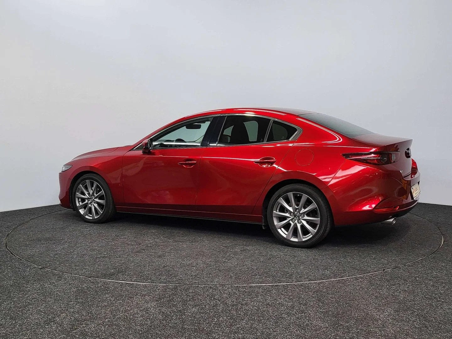 Mazda 3 Sedan 2.0i e-Skyactiv | 2021 | 132.198 km | Led | BO, Autos, Achat, Euro 6, Entreprise, Noir