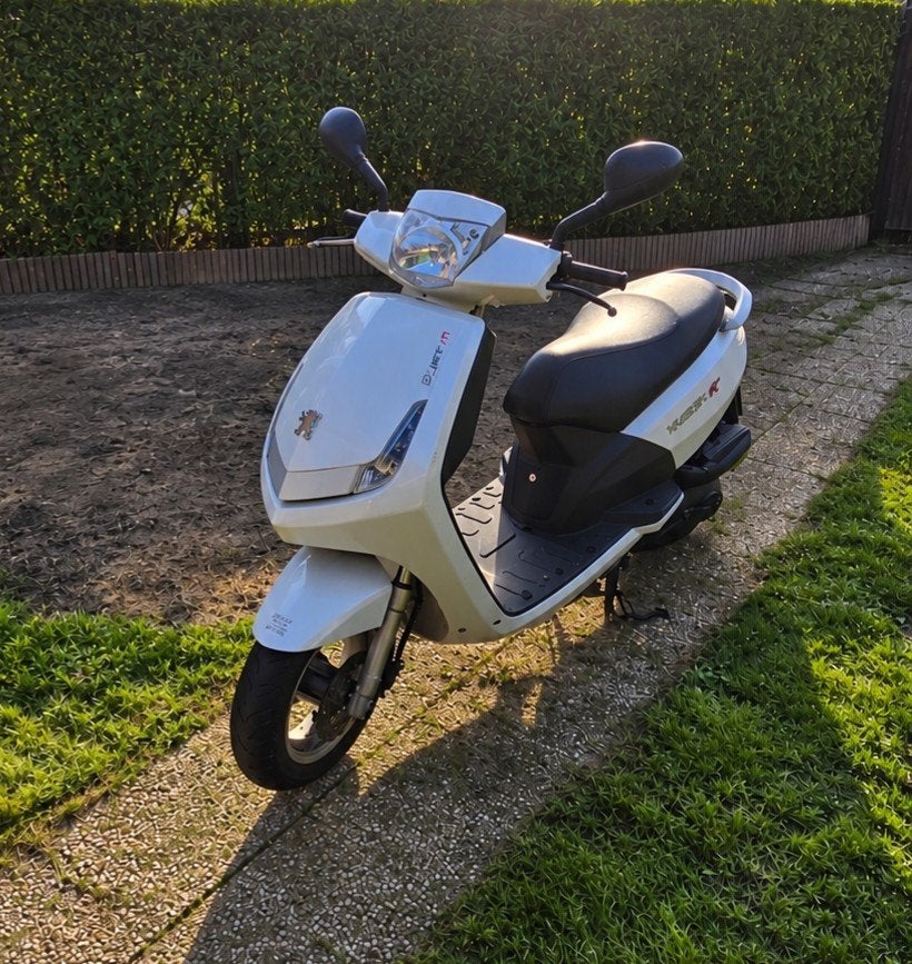 Peugeot New Vivacity scooter wit – nette staat, 49 cm³, Classe B (45 km/h), Enlèvement, Utilisé