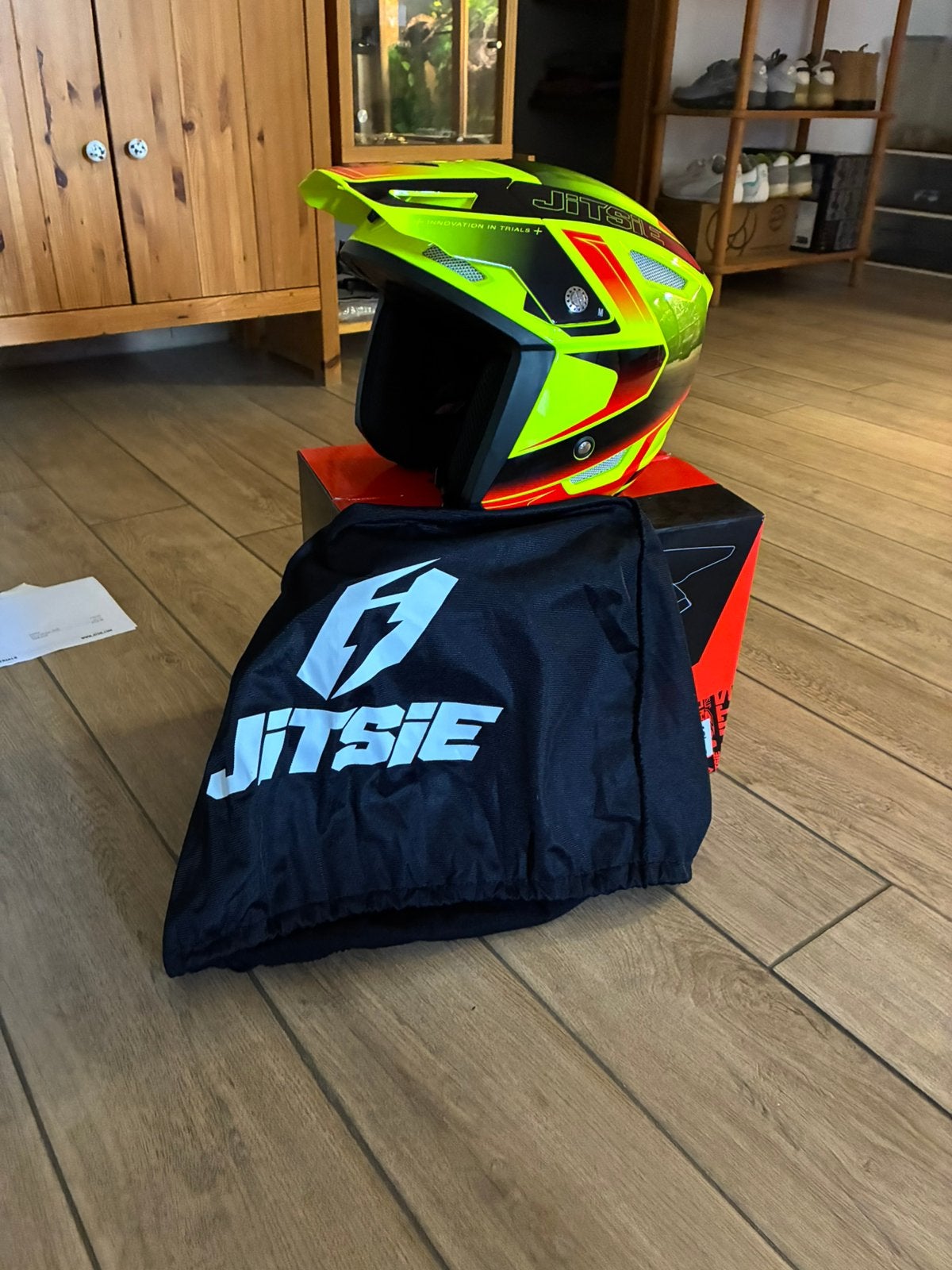 Casque moto trial jitsie HT1 taille M neuf, Enlèvement, Neuf, avec ticket, M