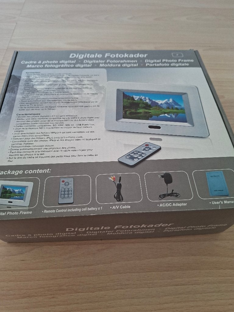 Digitale Fotokader - 7" TFT LCD-scherm met remote control, Audio, Tv en Foto, Foto | Digitale fotokaders, Ophalen of Verzenden