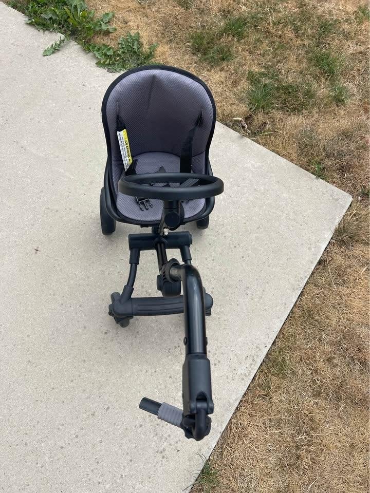 Meerijdplankje met zitje en stuur, Kinderen en Baby's, Buggy's, Ophalen, Zo goed als nieuw, Overige merken