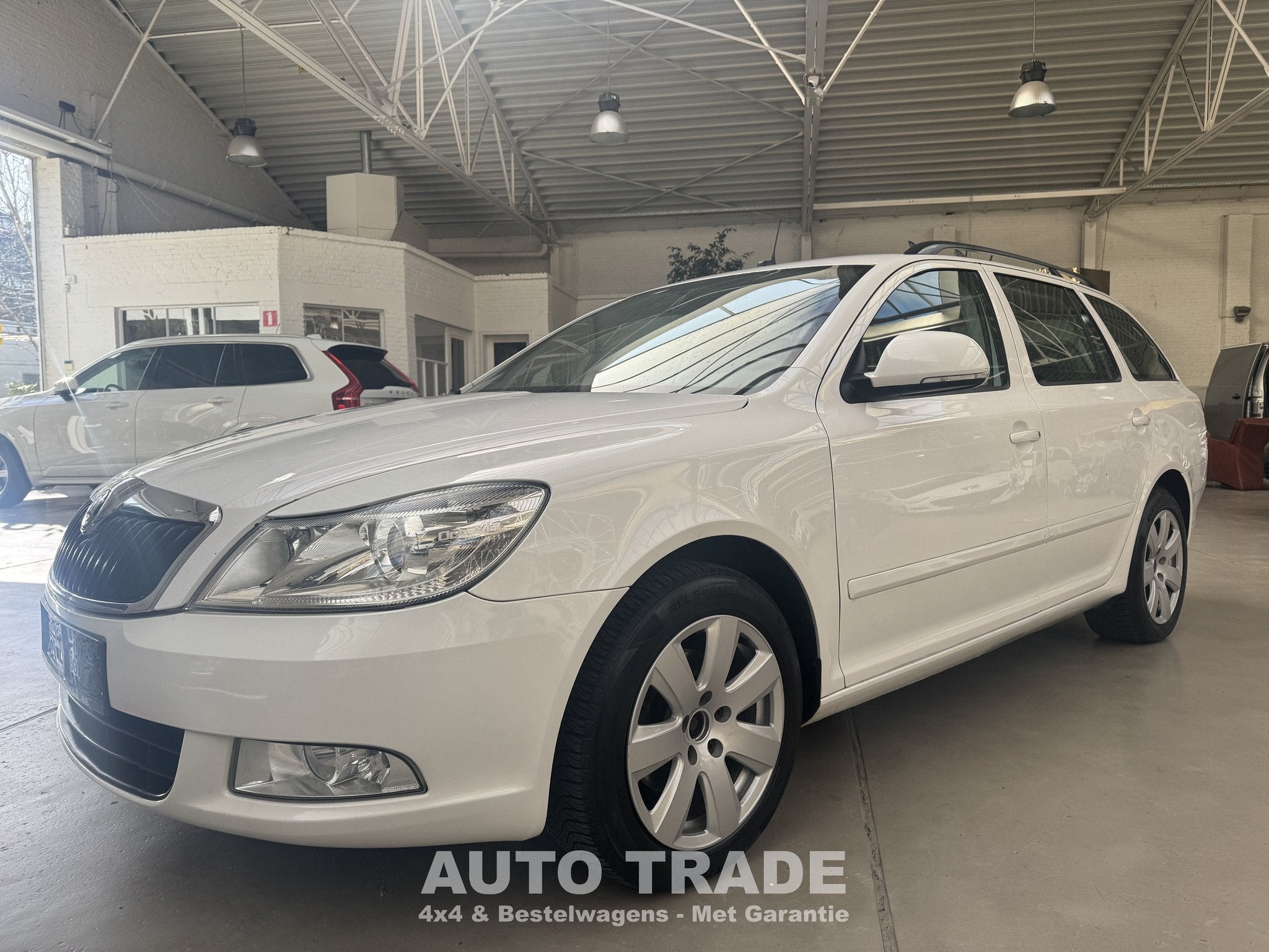 Skoda Octavia 1.6 Diesel | Airco | Sensoren | Cruise control, Euro 5, 105 ch, Entreprise, Boîte manuelle