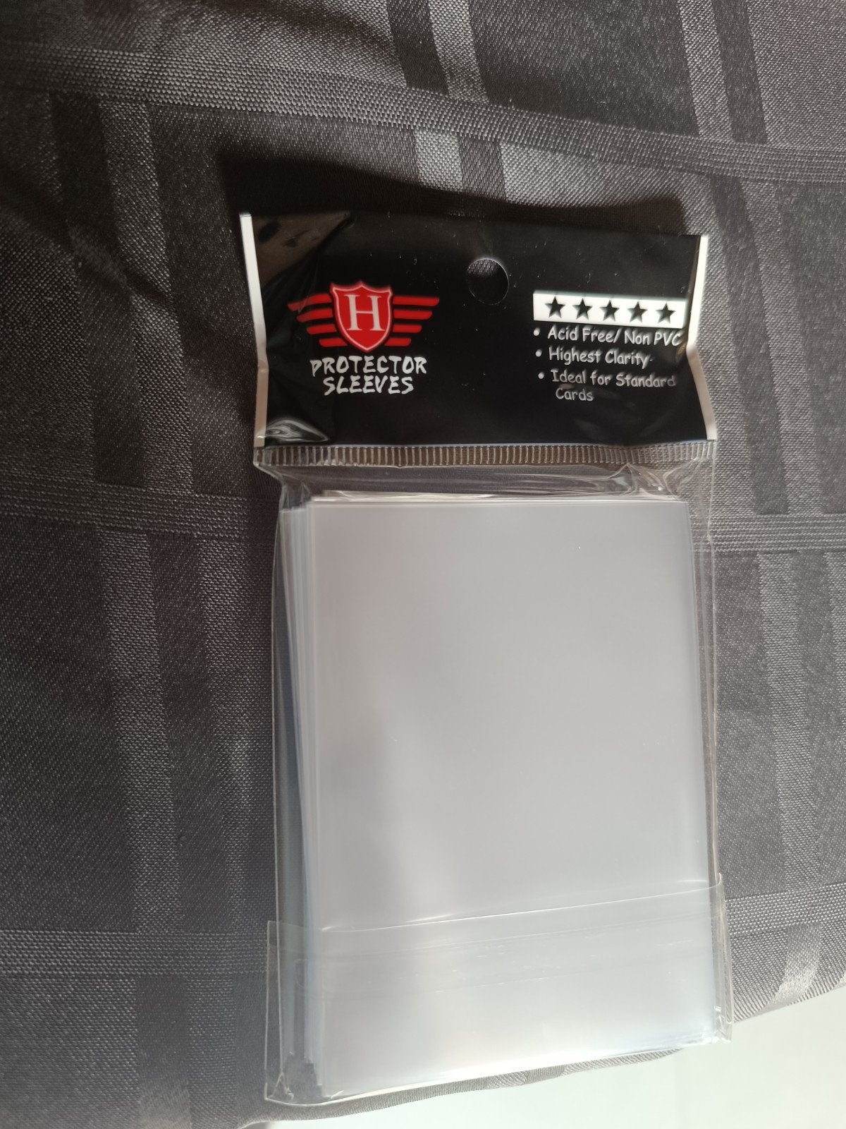 2 x 100 Protector sleeves voor pokemon en andere, Ophalen of Verzenden