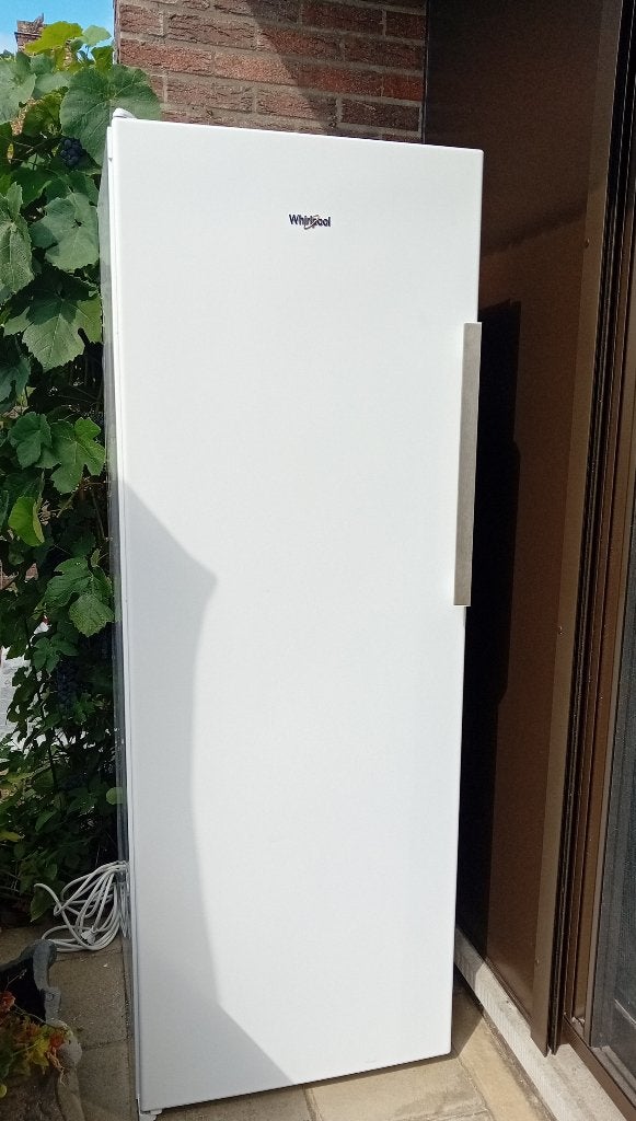 Whirlpool frigo, Electroménager, 200 litres ou plus, Enlèvement, Comme neuf, Sans bac à congélation