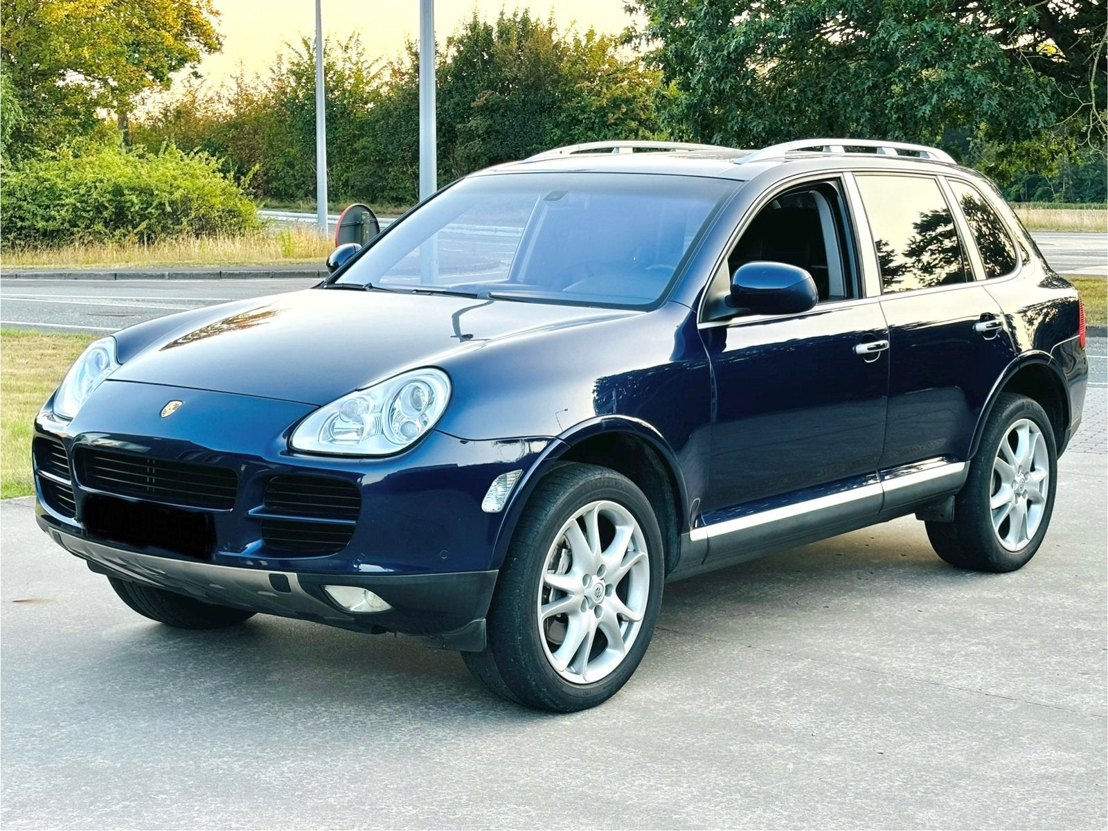 PORSCHE CAYENNE 4.5S V8 165000KM LICHTE VRACHT, Auto's, Porsche, Automaat, Zwart, Blauw, Parkeersensor