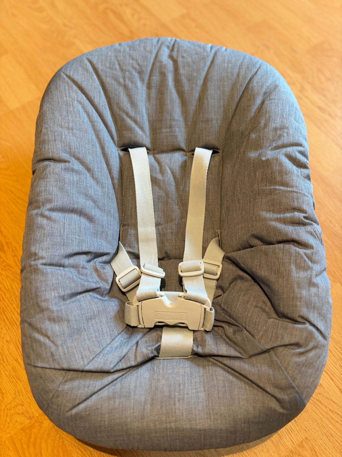Stokke Tripp Trapp Newborn Set (zwart) + hoes, Kinderen en Baby's, Ophalen, Zo goed als nieuw