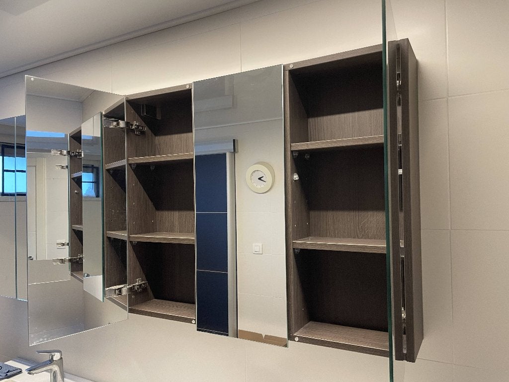 Badkamer spiegelkast met 3 deuren (2 stuks), Maison & Meubles, Salle de bain | Meubles de Salle de bain, Armoire à miroir, Moins de 25 cm