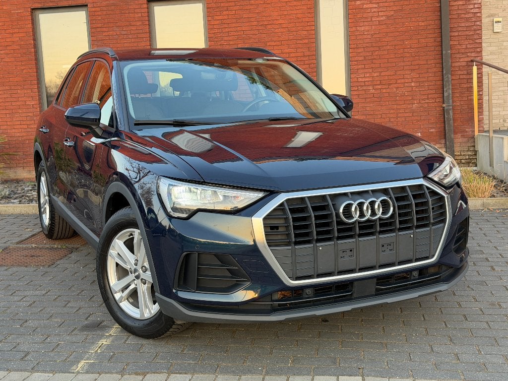 Audi Q3 35 TFSI ( 150Ch ) 12/2019 ( Modèle 2020 ), Autos, Audi, Cuir, Achat, Boîte manuelle, Noir
