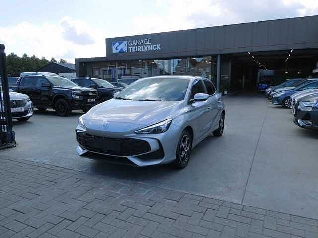 MG MG3 1.5 Hybrid+ 195pk Luxury Luxe 360 Cam BLIS ACC Leder, Bedrijf, Hybride Elektrisch/Benzine, 83 kW, Zilver of Grijs