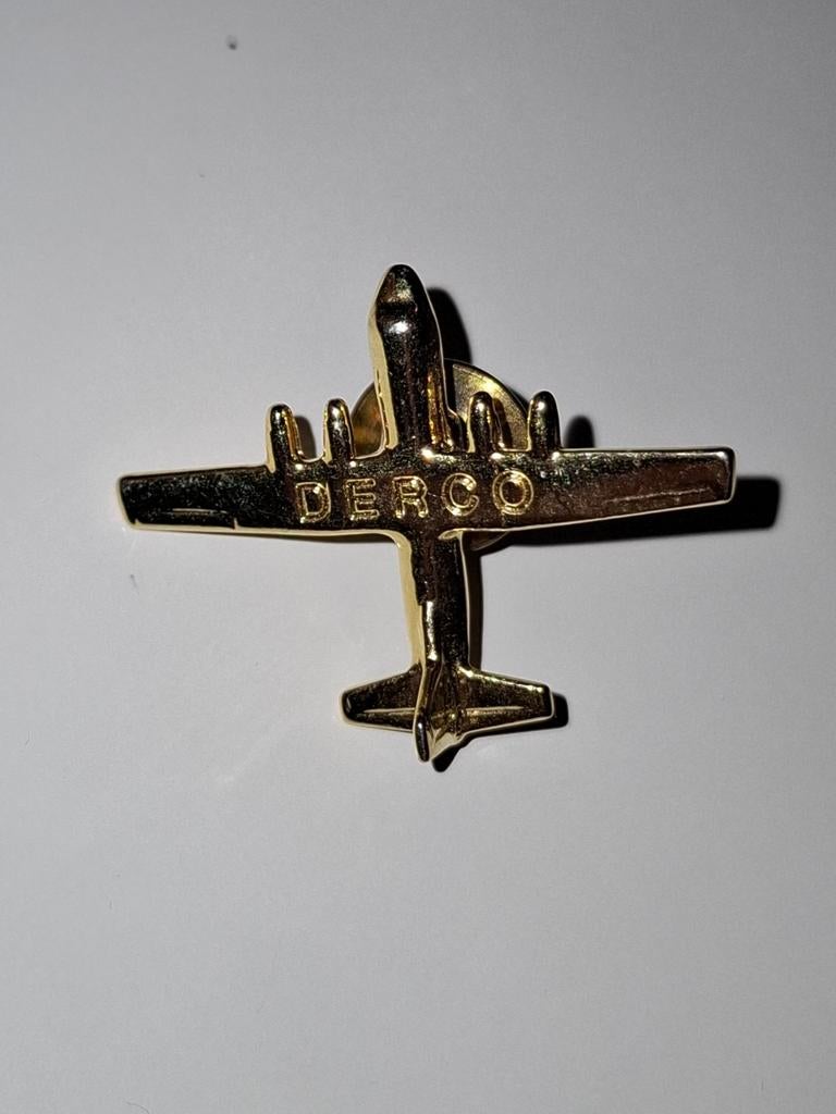 Pin : Darco , military airplanes, Verzenden