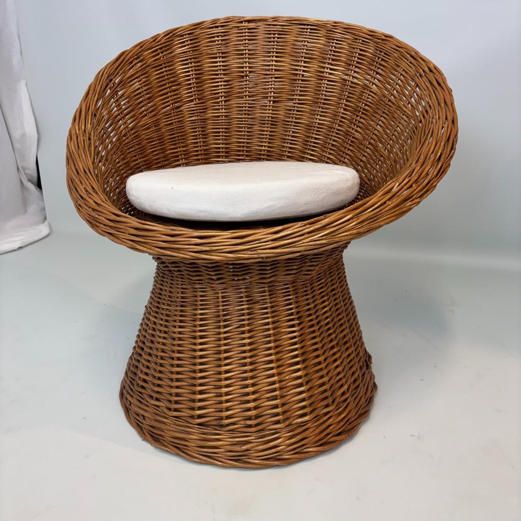 Chaise en rotin avec base et dossier arrondi, Rotin, Chaise, Enlèvement ou Envoi, Salons de jardin