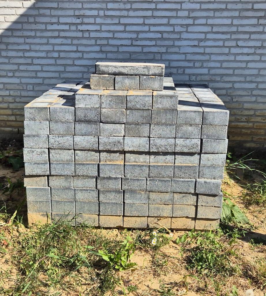 600 pavés poreux Anthracites 14/14/8 - Groupe Roossens 12m², Jardin & Terrasse, Pavé & Dalles, Neuf, Béton, Enlèvement, Autres types