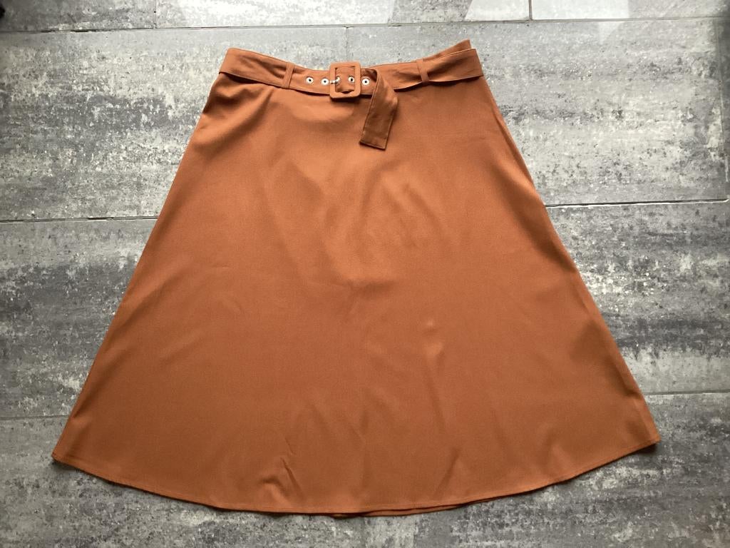 Jupe Yessa premium 44 cognac, Vêtements | Femmes, Enlèvement ou Envoi, Autres couleurs, Yessica premium, Sous le genou