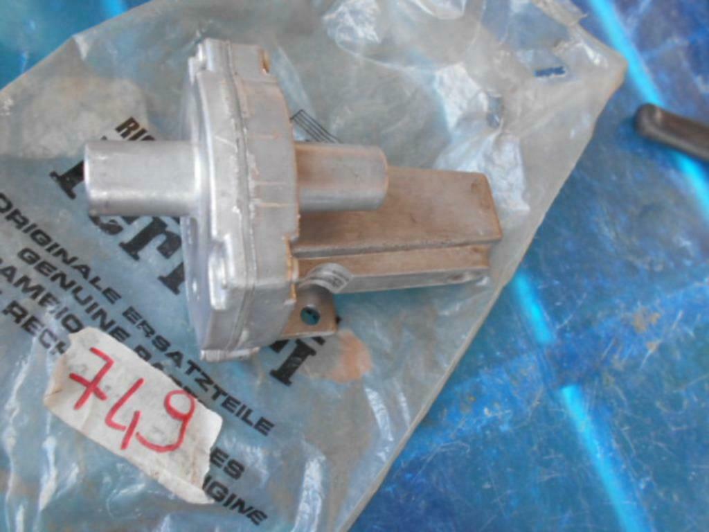 Valve d'air supplémentaire Ferrari 328, Mondial 3.2 Qv, Autos : Pièces & Accessoires, Enlèvement, Utilisé, Ferrari